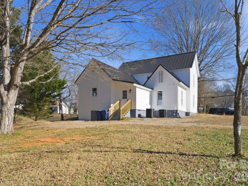 828 Main Street, Mount Pleasant, NC 28124.  MLS# CAR4330011, YatesRealty ID 22637. Backyard