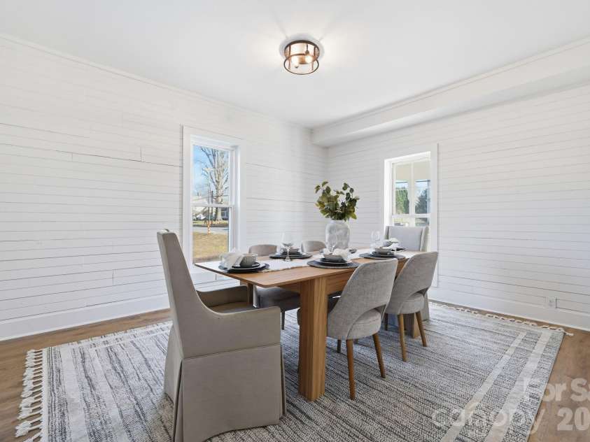 828 Main Street, Mount Pleasant, NC 28124.  MLS# CAR4330011, YatesRealty ID 22637. Dining Area/ Living Room