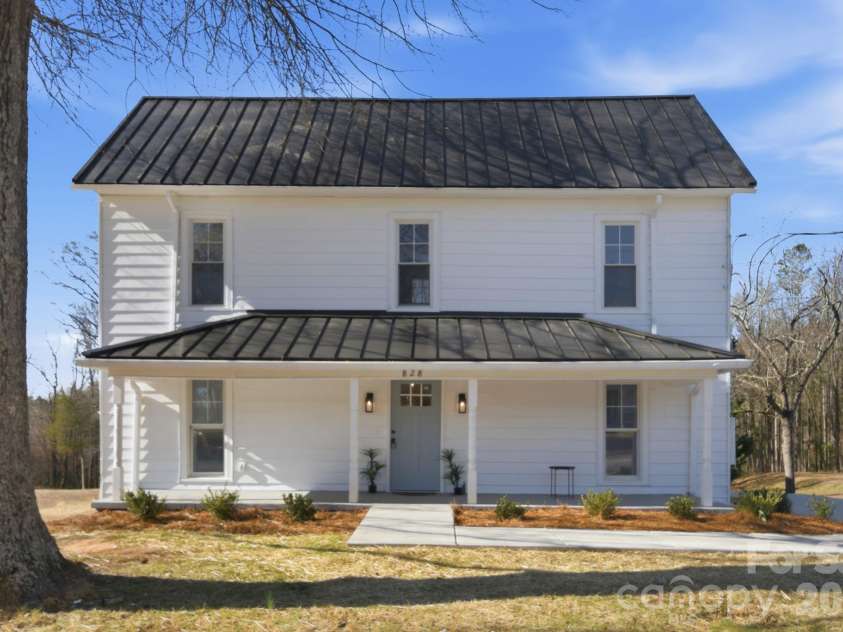 828 Main Street, Mount Pleasant, NC 28124.  MLS# CAR4330011, YatesRealty ID 22637. Welcome!