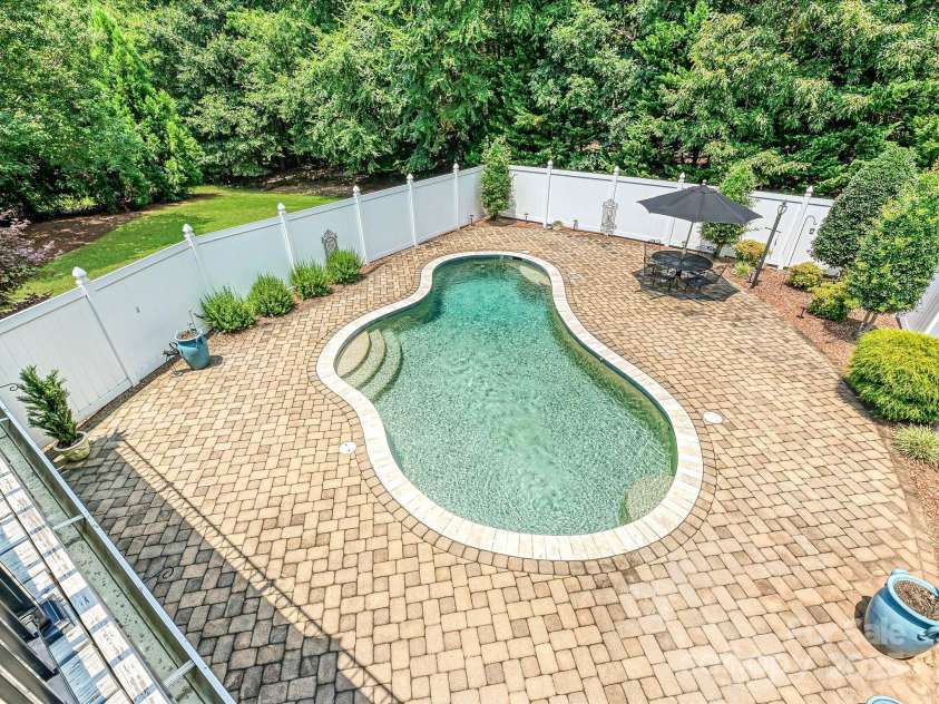 1842 Caroline Way, Fort Mill, SC 29715.  MLS# CAR4275424, YatesRealty ID 22638. 