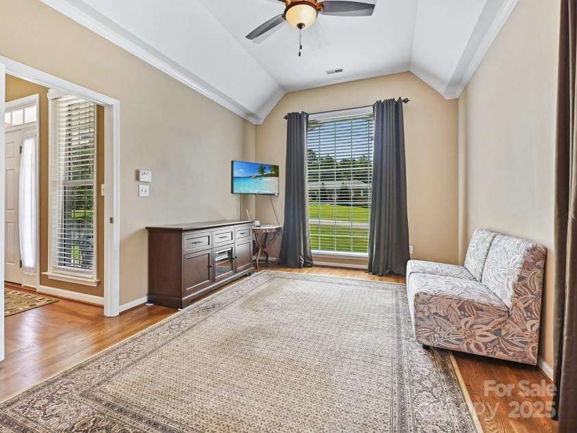 1842 Caroline Way, Fort Mill, SC 29715.  MLS# CAR4275424, YatesRealty ID 22638. 