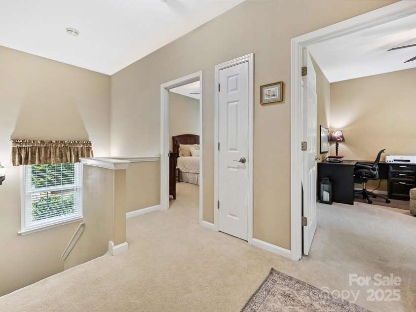 1842 Caroline Way, Fort Mill, SC 29715.  MLS# CAR4275424, YatesRealty ID 22638. 