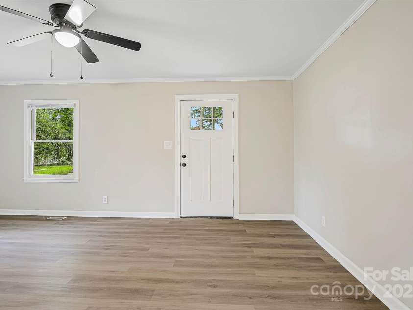 240 Swink Avenue, Salisbury, NC 28147.  MLS# CAR4268399, YatesRealty ID 22639. 