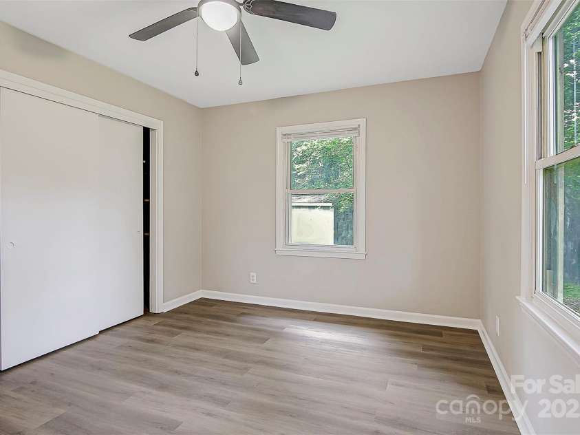 240 Swink Avenue, Salisbury, NC 28147.  MLS# CAR4268399, YatesRealty ID 22639. 