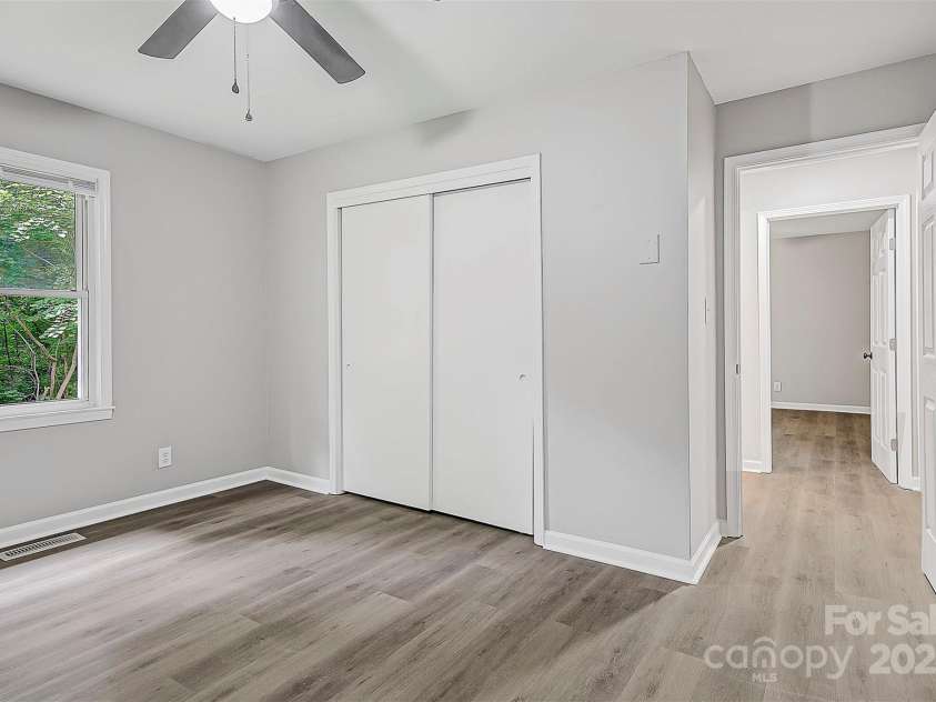 240 Swink Avenue, Salisbury, NC 28147.  MLS# CAR4268399, YatesRealty ID 22639. 
