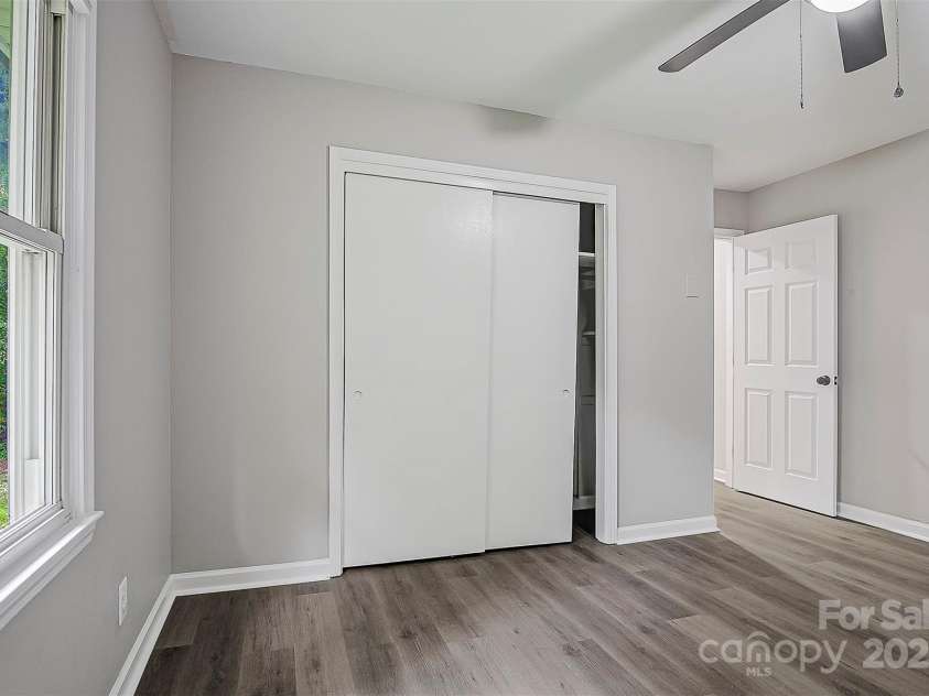240 Swink Avenue, Salisbury, NC 28147.  MLS# CAR4268399, YatesRealty ID 22639. 