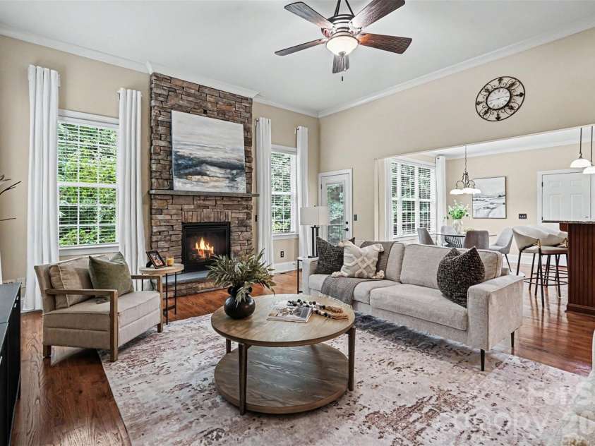 8205 Curico Lane, Charlotte, NC 28227.  MLS# CAR4329550, YatesRealty ID 22640. 