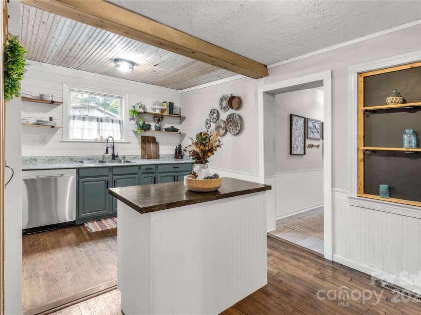 602 Unity Street, Fort Mill, SC 29715.  MLS# CAR4316906, YatesRealty ID 22643. 