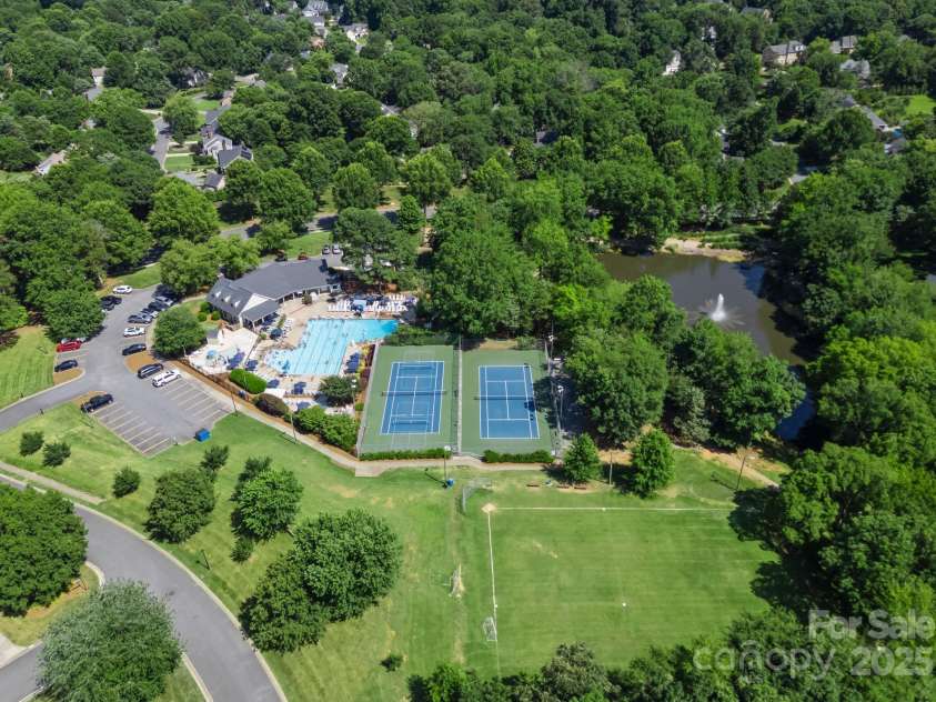9141 Covey Hollow Court, Charlotte, NC 28210.  MLS# CAR4273670, YatesRealty ID 22644. 