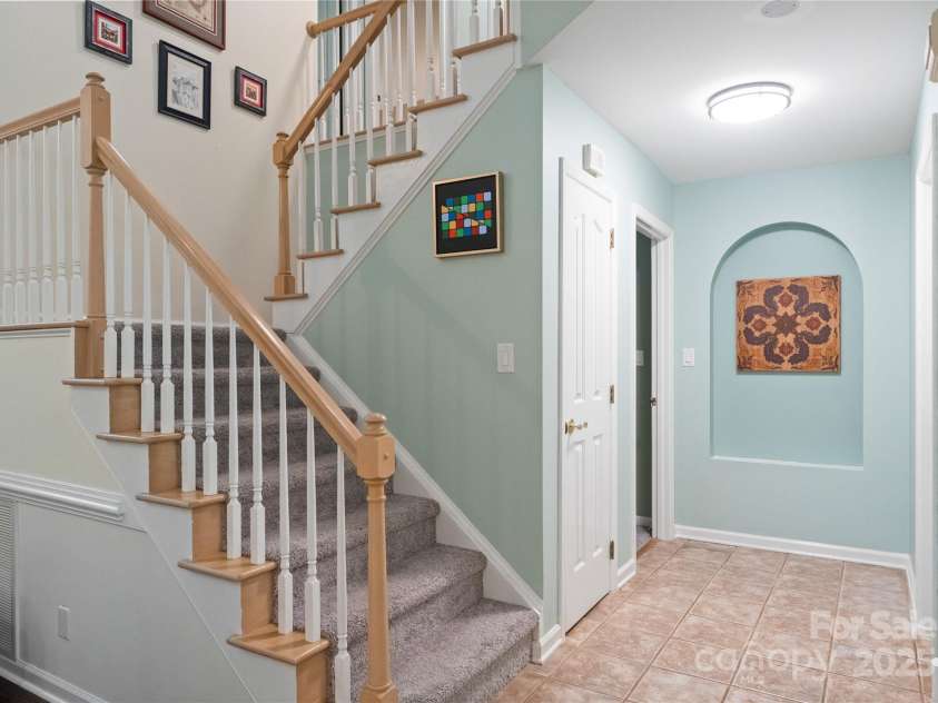 9141 Covey Hollow Court, Charlotte, NC 28210.  MLS# CAR4273670, YatesRealty ID 22644. 