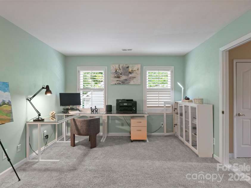 9141 Covey Hollow Court, Charlotte, NC 28210.  MLS# CAR4273670, YatesRealty ID 22644. 