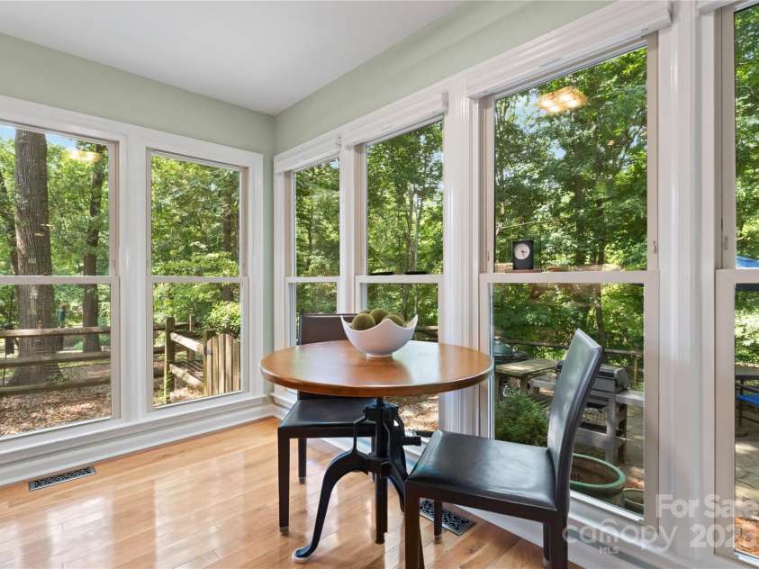 9141 Covey Hollow Court, Charlotte, NC 28210.  MLS# CAR4273670, YatesRealty ID 22644. 