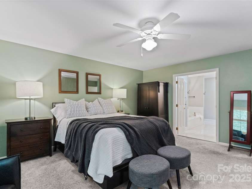 9141 Covey Hollow Court, Charlotte, NC 28210.  MLS# CAR4273670, YatesRealty ID 22644. 
