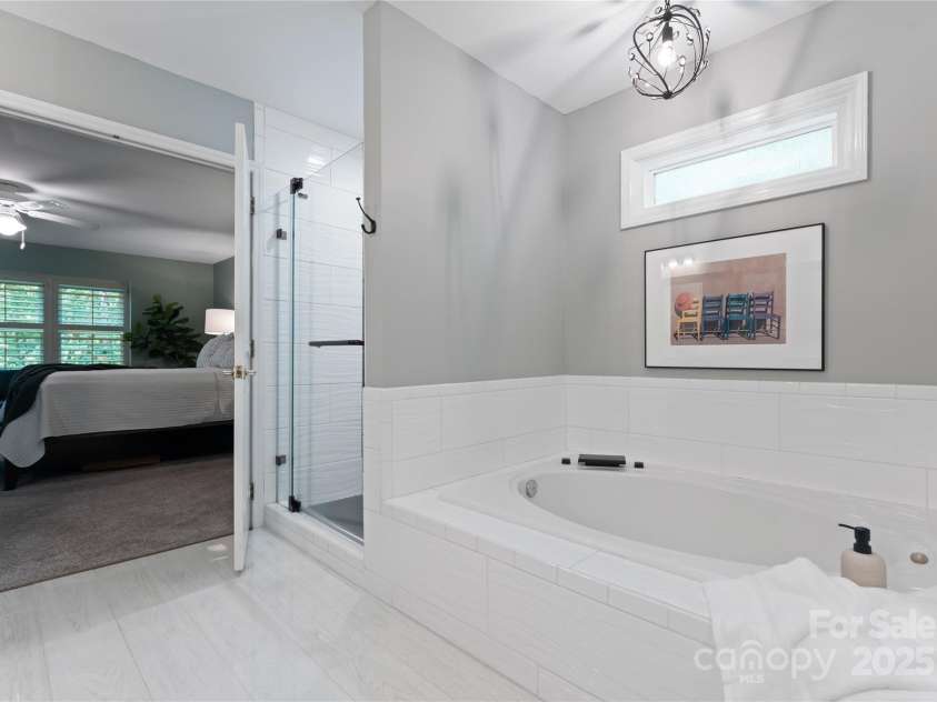 9141 Covey Hollow Court, Charlotte, NC 28210.  MLS# CAR4273670, YatesRealty ID 22644. 