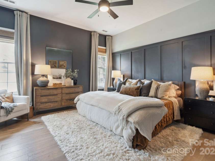 17711 North Shore Circle, Cornelius, NC 28031.  MLS# CAR4273931, YatesRealty ID 22646. Beautifully designed custom primary bedroom