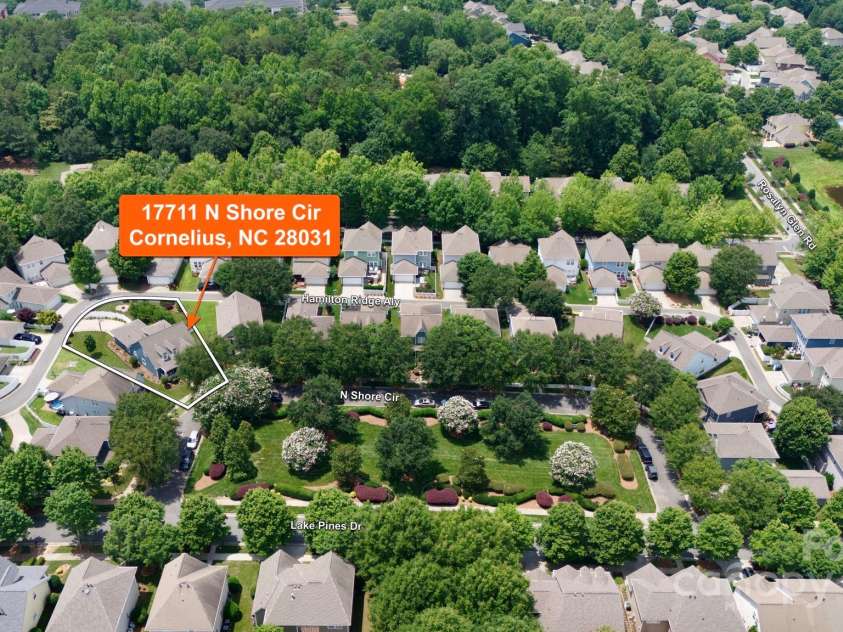 17711 North Shore Circle, Cornelius, NC 28031.  MLS# CAR4273931, YatesRealty ID 22646. Highly desirable interior lot across from natural green area