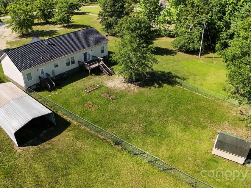 9546 Hwy 265 Highway, Mount Croghan, SC 29729.  MLS# CAR4268267, YatesRealty ID 22647. 