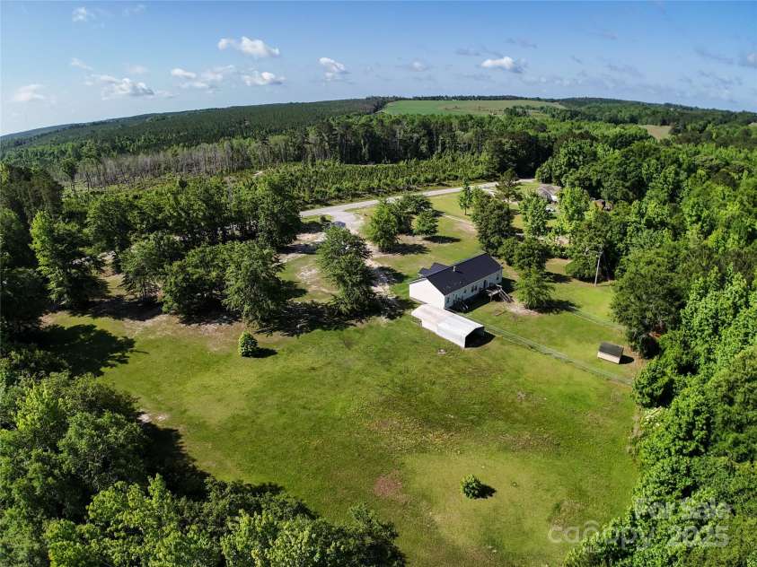 9546 Hwy 265 Highway, Mount Croghan, SC 29729.  MLS# CAR4268267, YatesRealty ID 22647. 