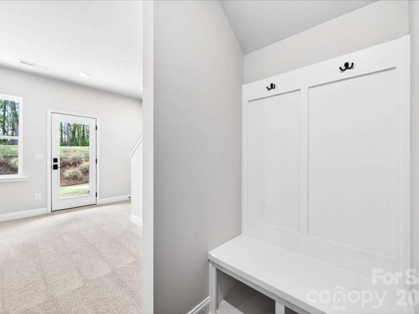7929 Cedarsmith Court, Charlotte, NC 28217.  MLS# CAR4367747, YatesRealty ID 22648. Drop Zone