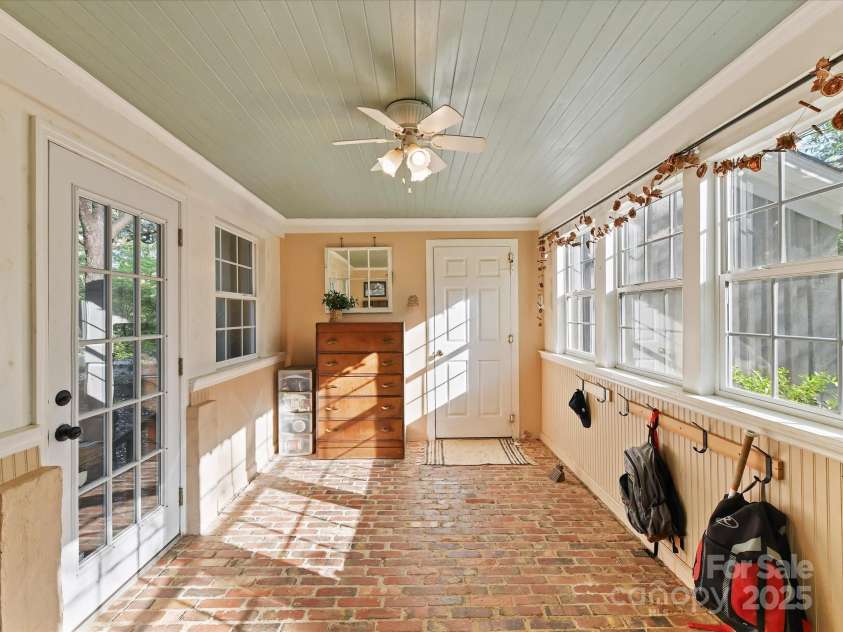 3232 Kale Lane, Matthews, NC 28105.  MLS# CAR4245282, YatesRealty ID 22649. 