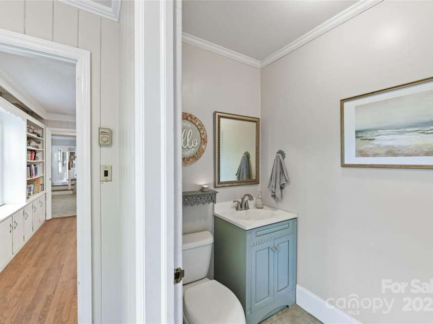 3232 Kale Lane, Matthews, NC 28105.  MLS# CAR4245282, YatesRealty ID 22649. 