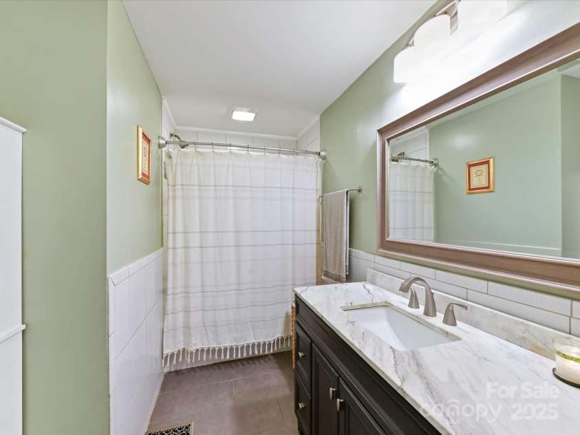 3232 Kale Lane, Matthews, NC 28105.  MLS# CAR4245282, YatesRealty ID 22649. 