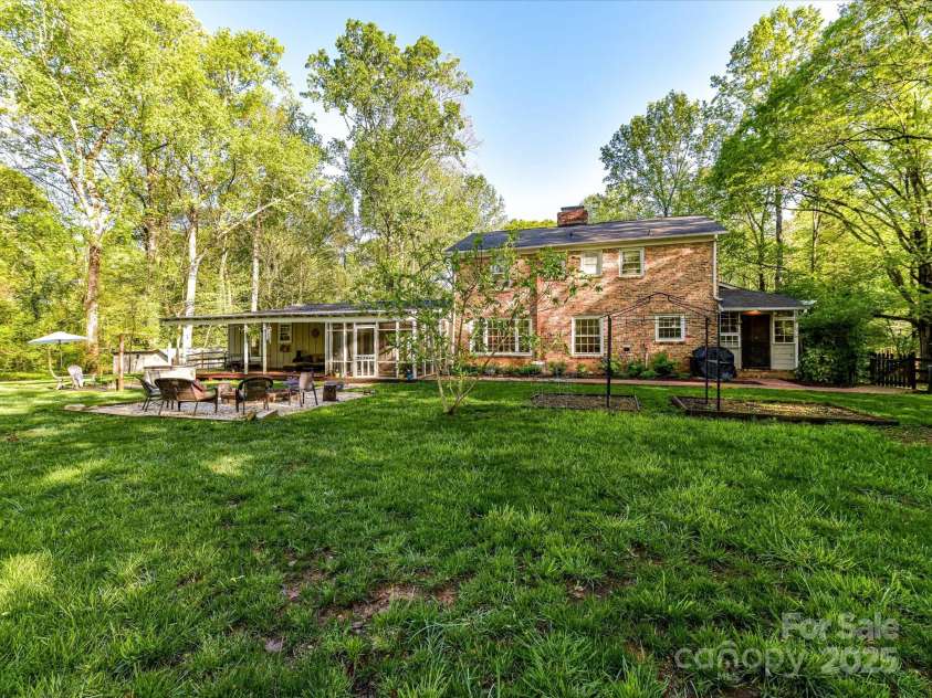 3232 Kale Lane, Matthews, NC 28105.  MLS# CAR4245282, YatesRealty ID 22649. 