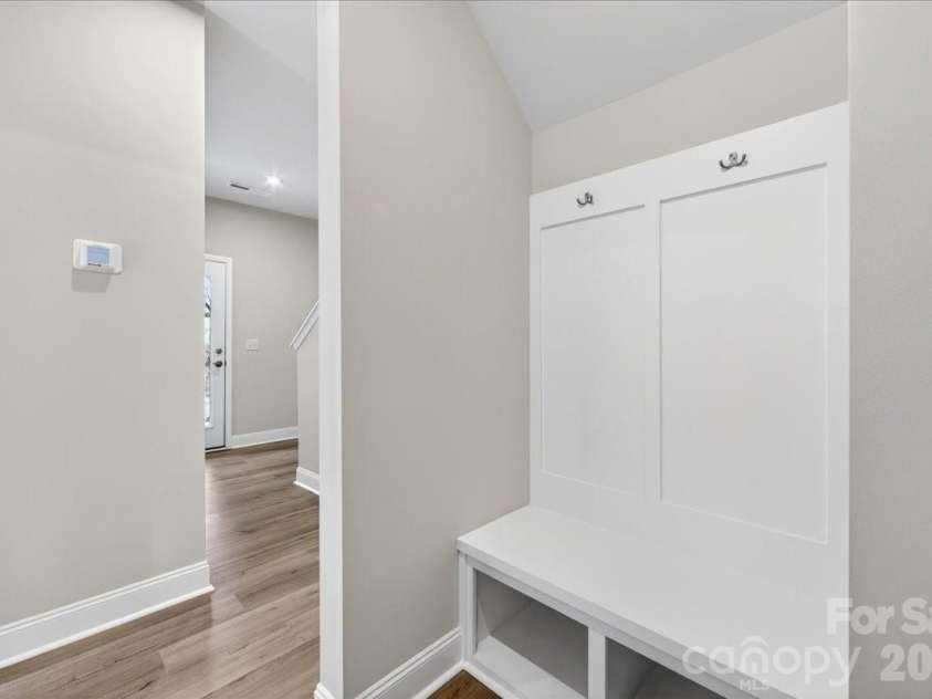 7921 Cedarsmith Court, Charlotte, NC 28217.  MLS# CAR4367826, YatesRealty ID 22649. Drop Zone
