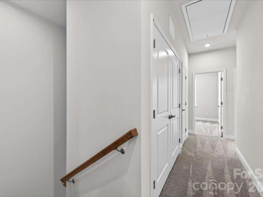 7921 Cedarsmith Court, Charlotte, NC 28217.  MLS# CAR4367826, YatesRealty ID 22649. Third floor landing