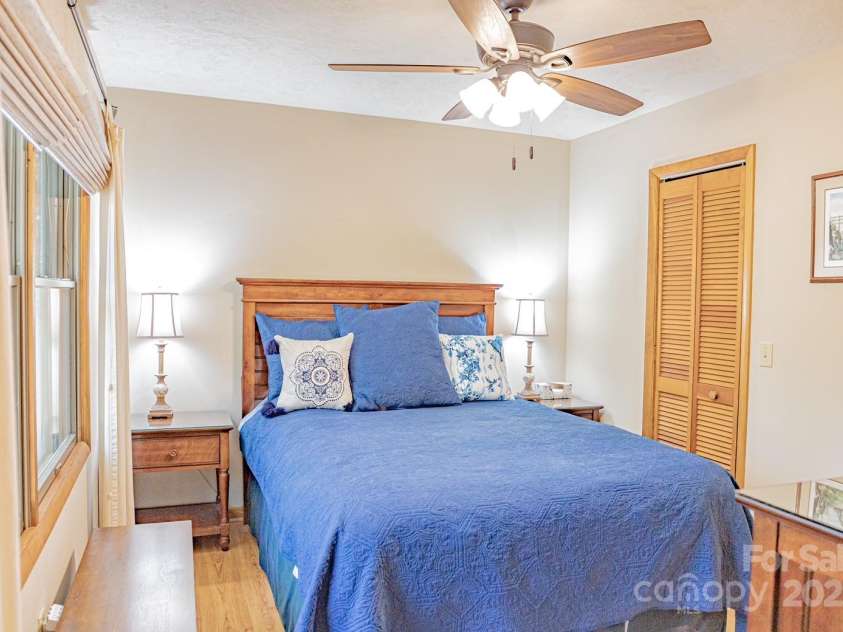 76 Creekside Drive, Maggie Valley, NC 28751.  MLS# CAR4230568, YatesRealty ID 2265. 