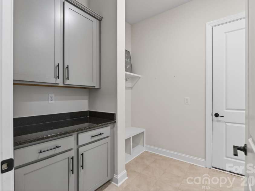 1405 Encore Lane, Waxhaw, NC 28173.  MLS# CAR4366207, YatesRealty ID 22650. Laundry Room Entrance