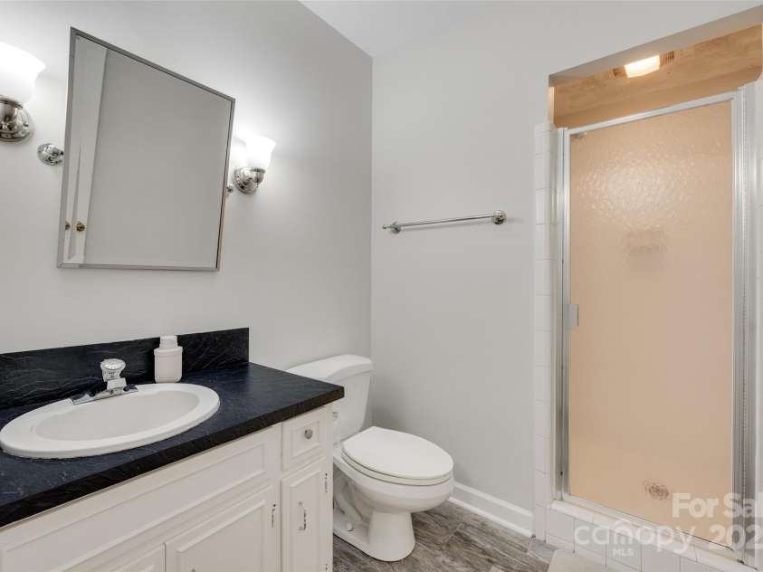 6626 Rocky Falls Road, Charlotte, NC 28211.  MLS# CAR4262887, YatesRealty ID 22652. 