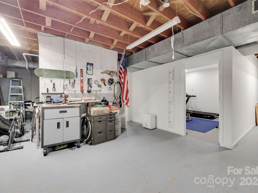 6626 Rocky Falls Road, Charlotte, NC 28211.  MLS# CAR4262887, YatesRealty ID 22652. 