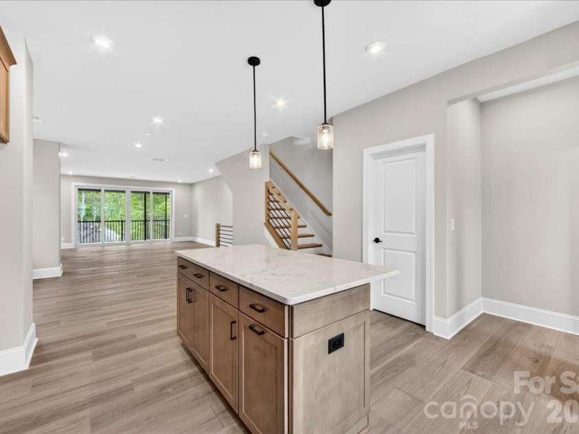 420 Old Town Village Road, Waxhaw, NC 28173.  MLS# CAR4375693, YatesRealty ID 22653. Light filled kitchen