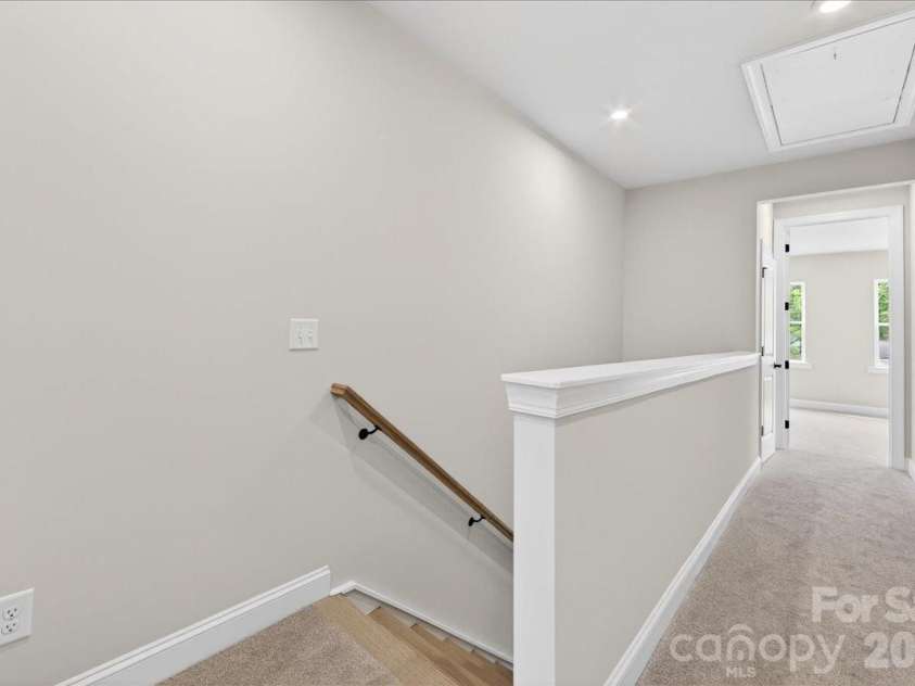 420 Old Town Village Road, Waxhaw, NC 28173.  MLS# CAR4375693, YatesRealty ID 22653. Third floor landing