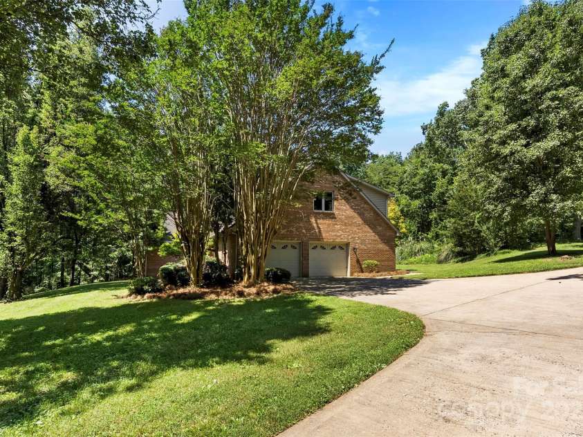 1505 Cansler Street, Kings Mountain, NC 28086.  MLS# CAR4310481, YatesRealty ID 22655. 