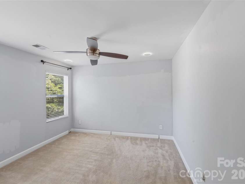 9303 Turning Wheel Drive, Charlotte, NC 28214.  MLS# CAR4377555, YatesRealty ID 22655. 2nd Bedroom