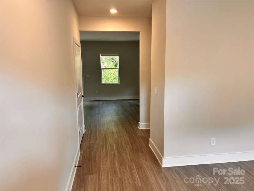 1220 Fall Day Circle, Lenoir, NC 28645.  MLS# CAR4275993, YatesRealty ID 22658. 