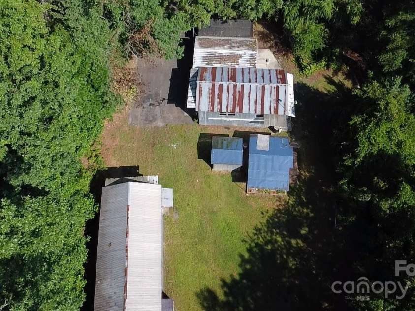103 Emorywood Drive, Morganton, NC 28655.  MLS# CAR4276003, YatesRealty ID 22659. 