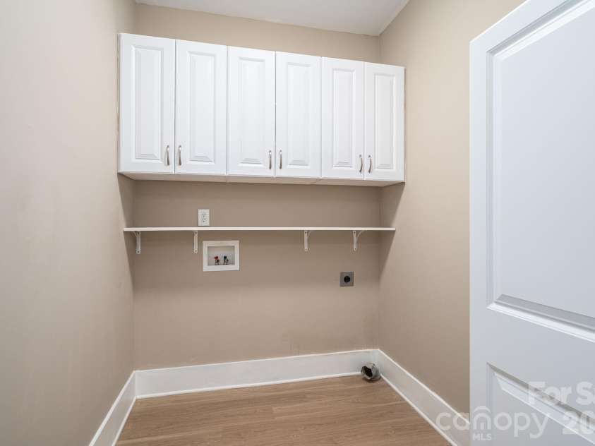 1919 Ashmere Drive, Iron Station, NC 28080.  MLS# CAR4370858, YatesRealty ID 22659. 
