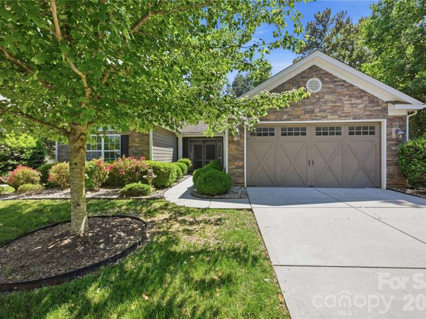 4341 Bright Road, Charlotte, NC 28214.  MLS# CAR4382010, YatesRealty ID 22660. 4341 Bright Rd