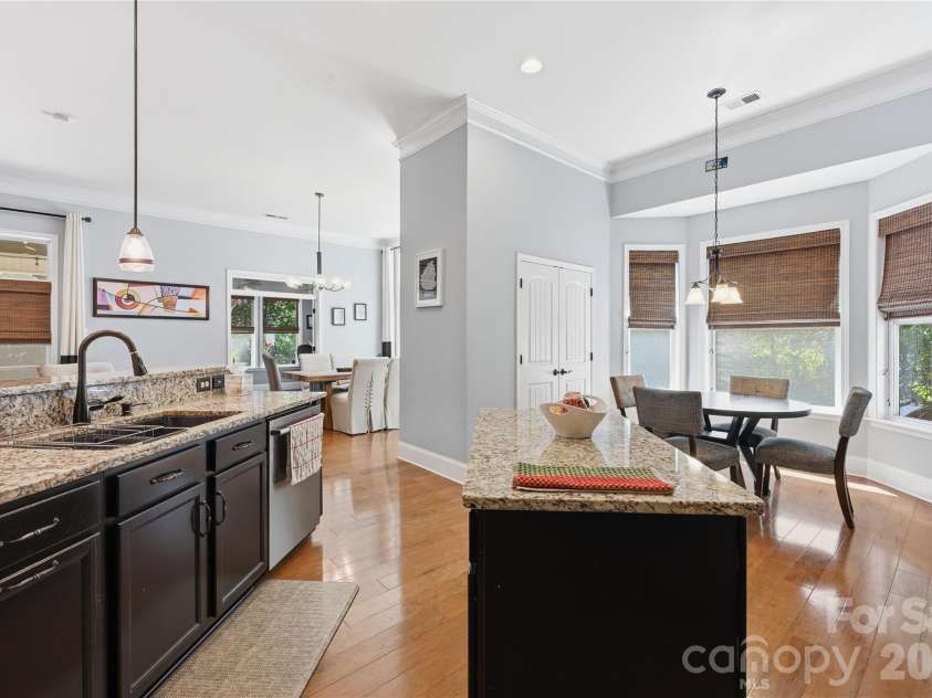 4341 Bright Road, Charlotte, NC 28214.  MLS# CAR4382010, YatesRealty ID 22660. 