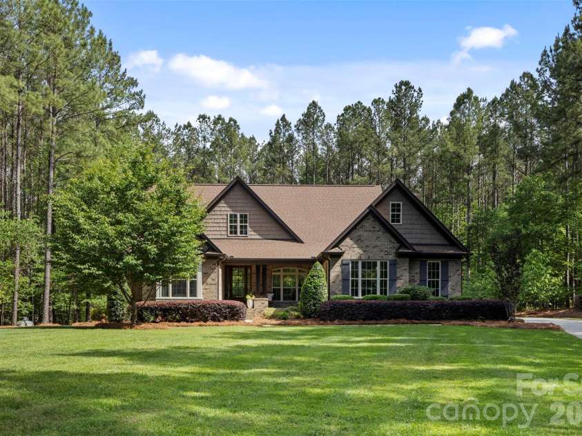 6819 Steele Road, Waxhaw, NC 28173.  MLS# CAR4380965, YatesRealty ID 22661. 