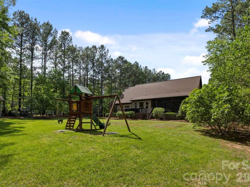 6819 Steele Road, Waxhaw, NC 28173.  MLS# CAR4380965, YatesRealty ID 22661. 