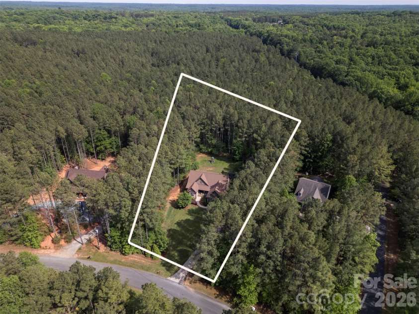 6819 Steele Road, Waxhaw, NC 28173.  MLS# CAR4380965, YatesRealty ID 22661. 
