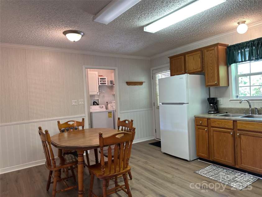 108 Scenic Drive, Bryson City, NC 28713.  MLS# CAR4274405, YatesRealty ID 22662. 