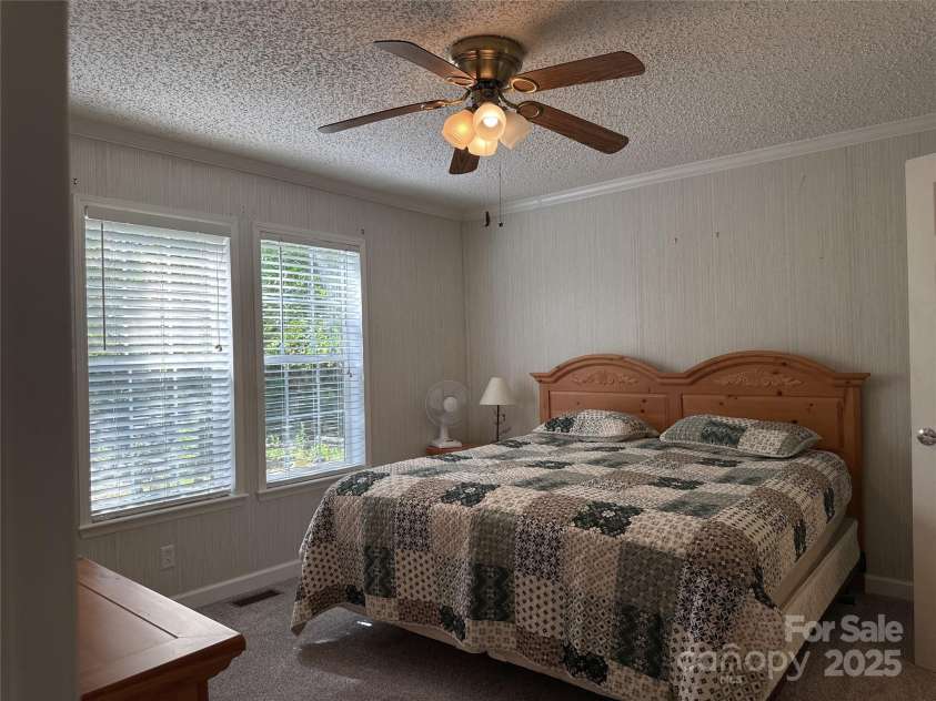 108 Scenic Drive, Bryson City, NC 28713.  MLS# CAR4274405, YatesRealty ID 22662. Primary bedroom