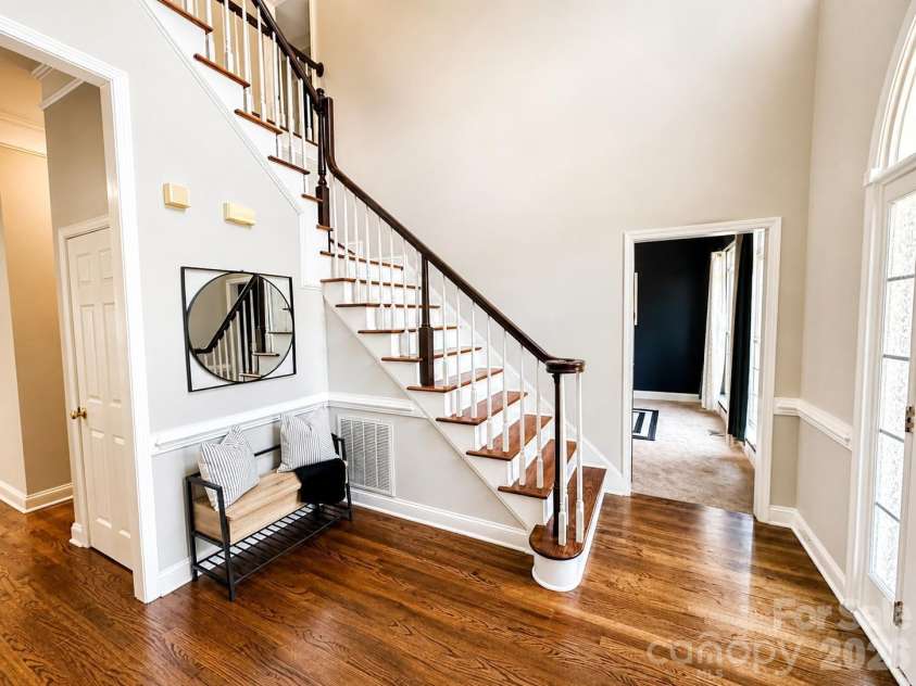 1675 Sanridge Wind Lane, Charlotte, NC 28262.  MLS# CAR4402779, YatesRealty ID 22662. 