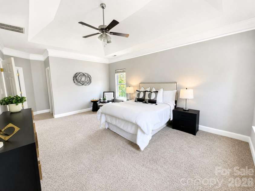 1675 Sanridge Wind Lane, Charlotte, NC 28262.  MLS# CAR4402779, YatesRealty ID 22662. 