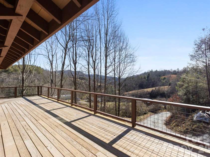 114 Phivo Drive, Balsam Grove, NC 28708.  MLS# CAR4319518, YatesRealty ID 22663. Winter Views!